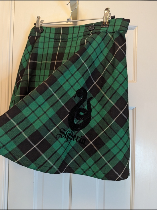 Hot Topic Dresses & Skirts - Hot Topic Green and Black Plaid Skater Skirt with Serpent Patch